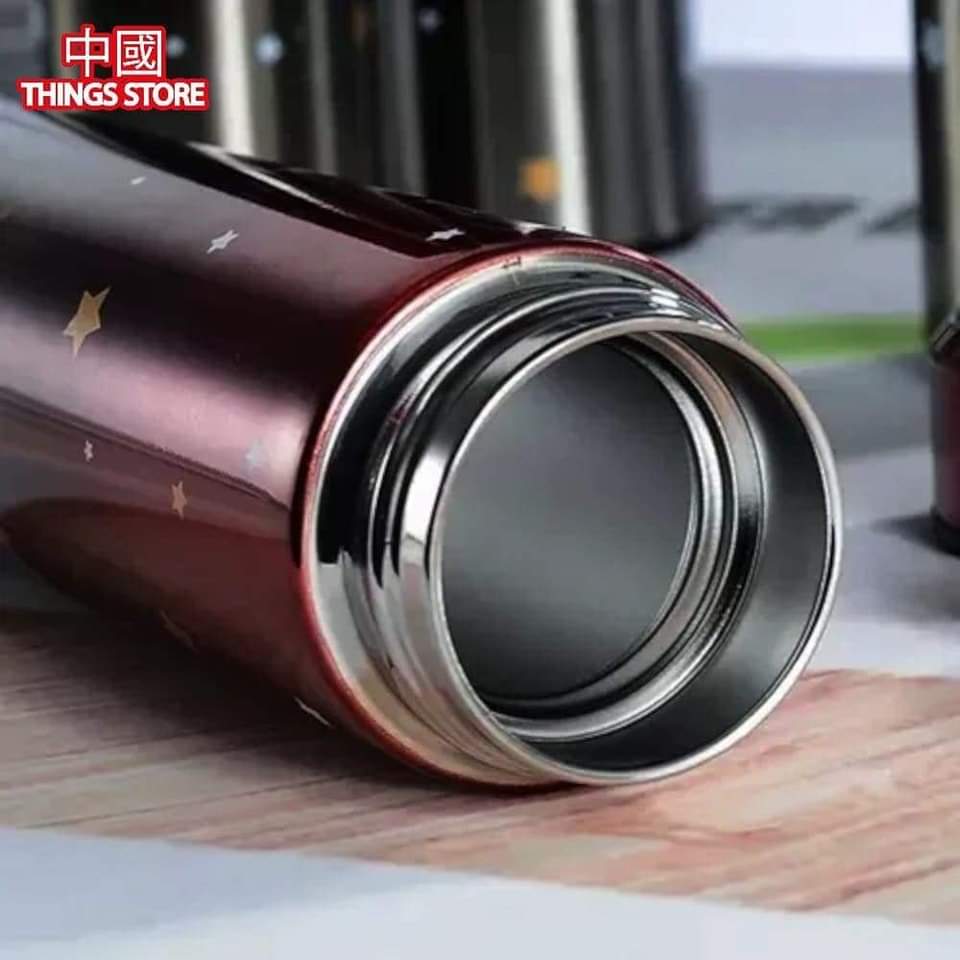 Termo grande con estrellas