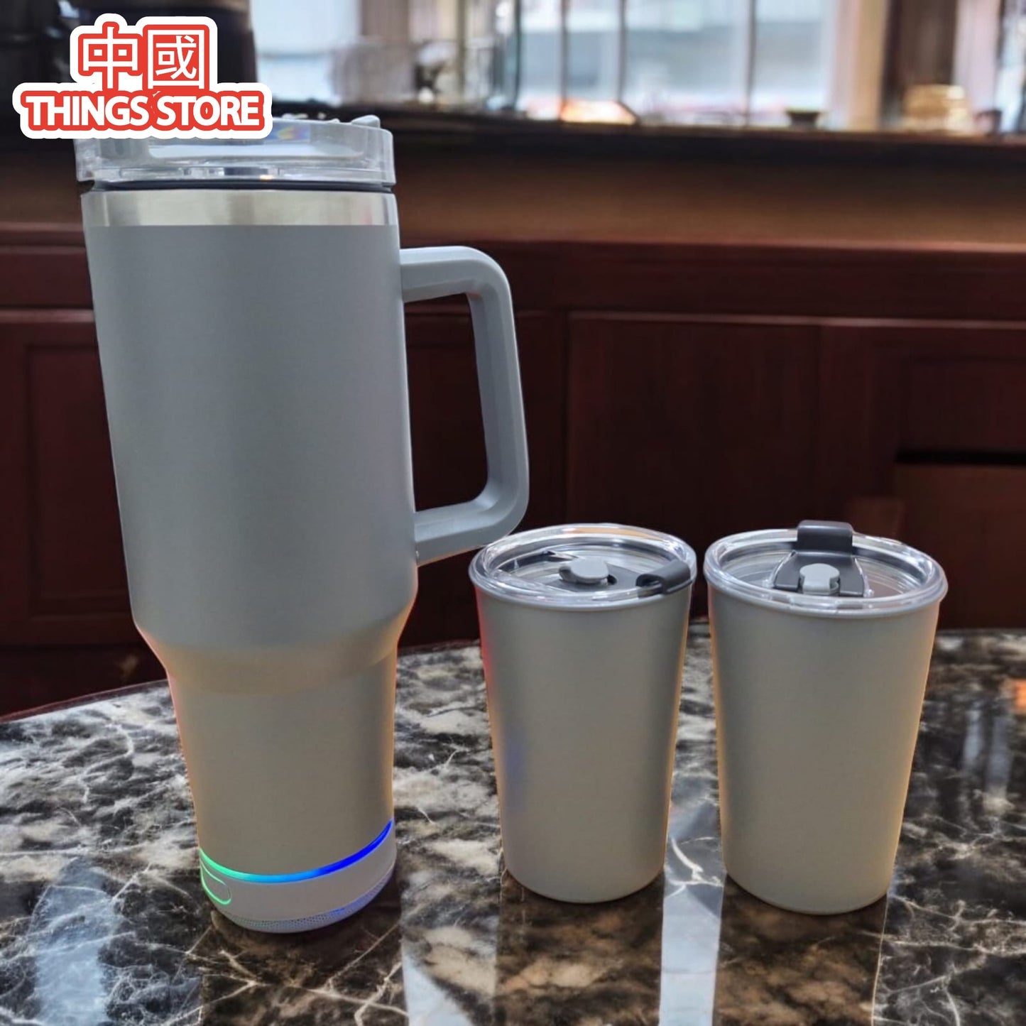 Termo Stanley con bocina y 2 vasos