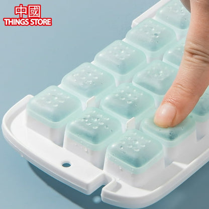 Molde para hielo con cuchara