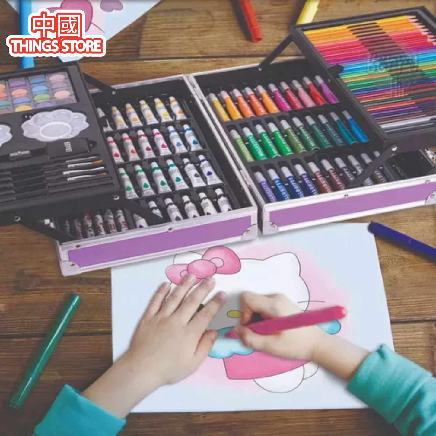 Estuche metálico de colores