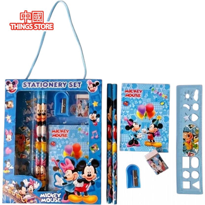 Kit escolar de personajes