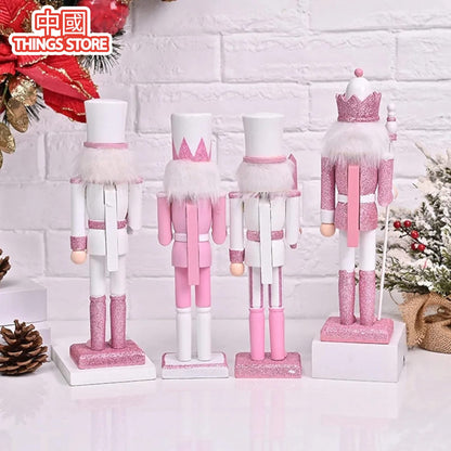 Cascanueces navideño color rosa